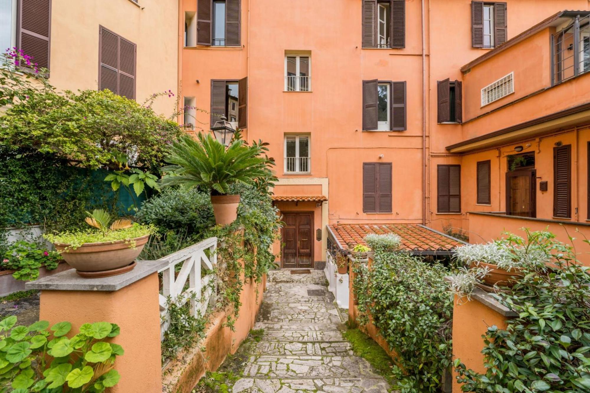 Appartement Fl Il Piccolo Borgo Di Trastevere Rome